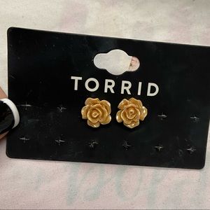 BOGO FREE; Rose stud earrings NWT
